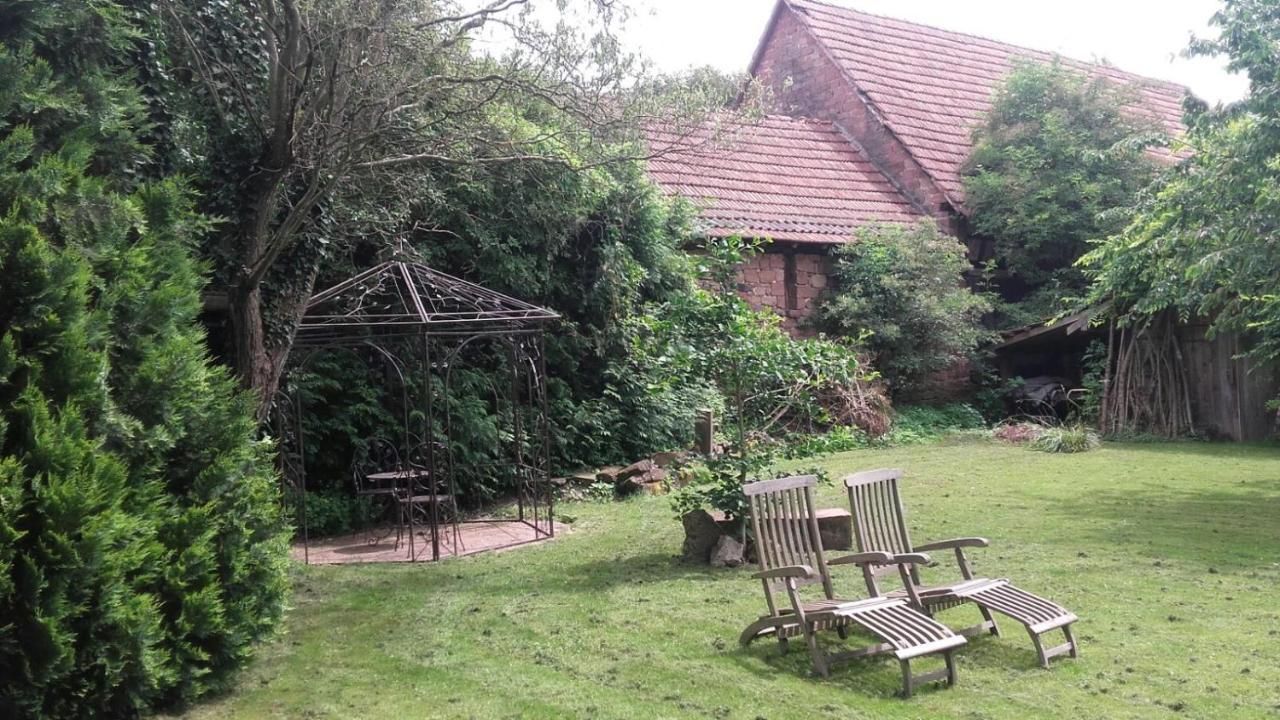 Au Petit Ruisseau-etage Et Combles-maison Alsacienne 4 Personnes 4 Nuitees Minimum *