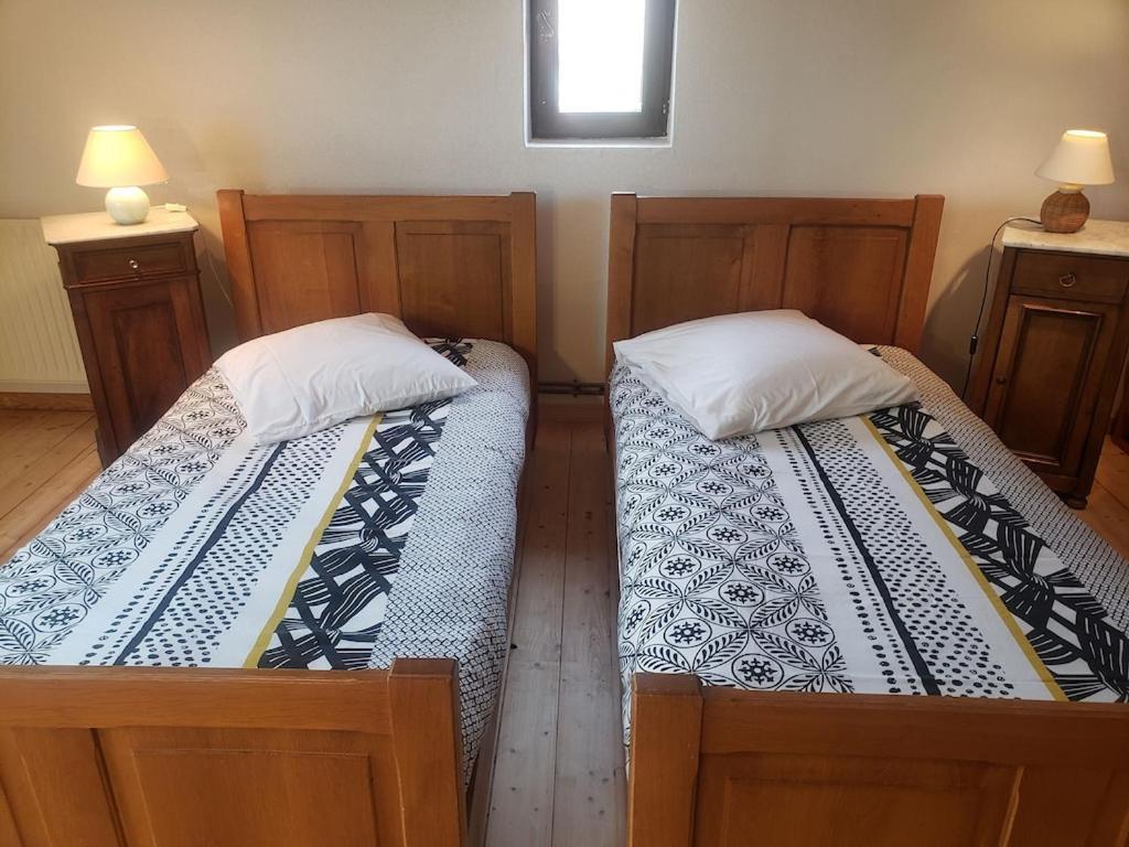 Au Petit Ruisseau-etage Et Combles-maison Alsacienne 4 Personnes 4 Nuitees Minimum Langensoultzbach