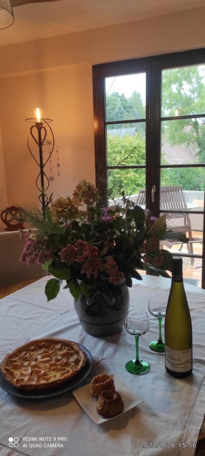 Au Petit Ruisseau-etage Et Combles-maison Alsacienne 4 Personnes 4 Nuitees Minimum Ferienhaus *